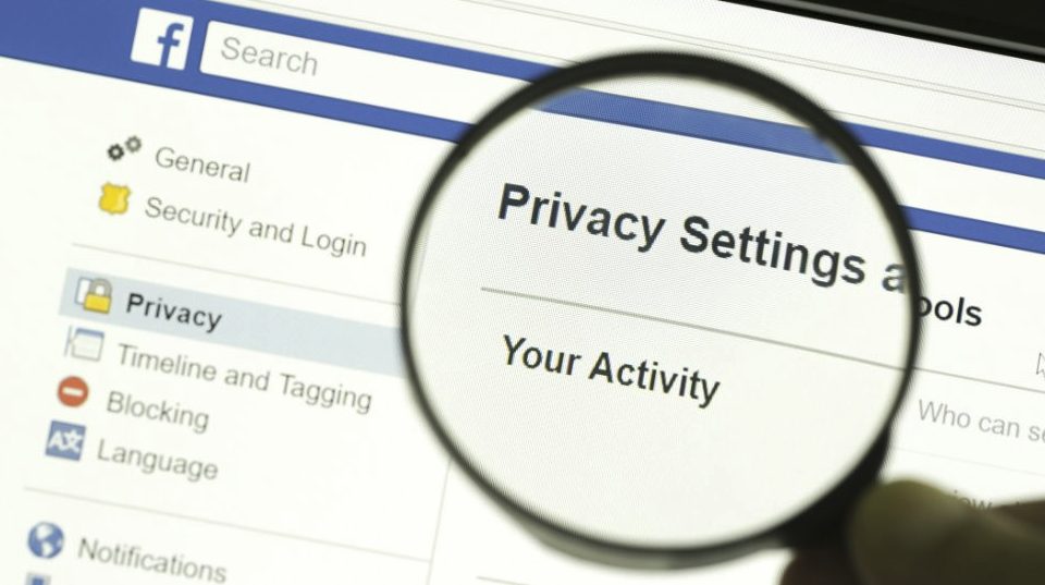 Facebook Privacy Settings: Complete Guide